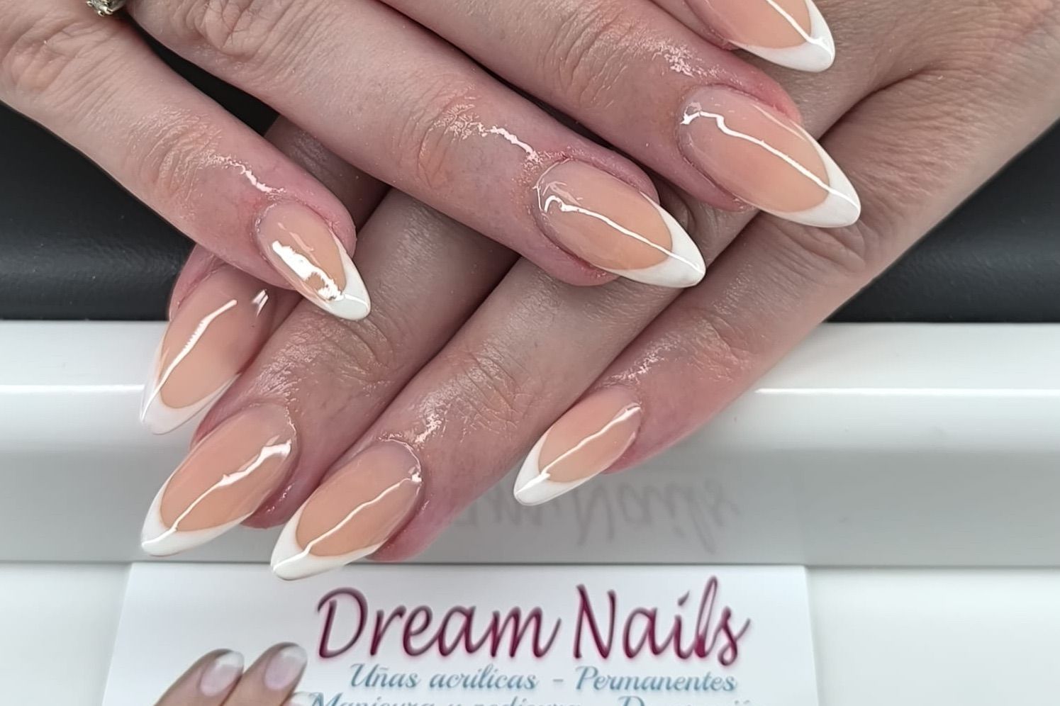 Trabajo de uñas en Dream Nails Sevilla